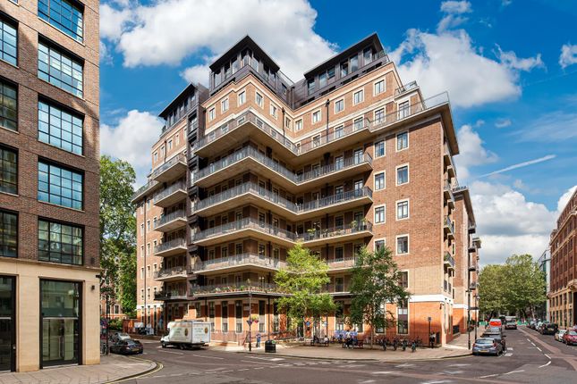 Flat for sale in 8 Dean Ryle Street, Westminster, London