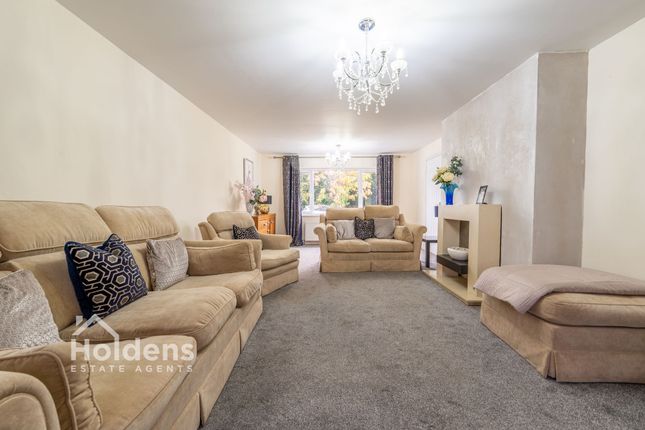 66 Wateringpool Lane, Preston photo 4