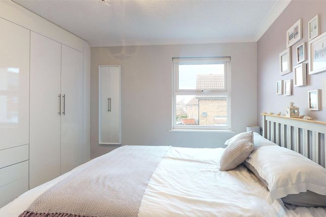 End terrace house for sale in Bowfell Drive, Langdon Hills, Basildon, Essex