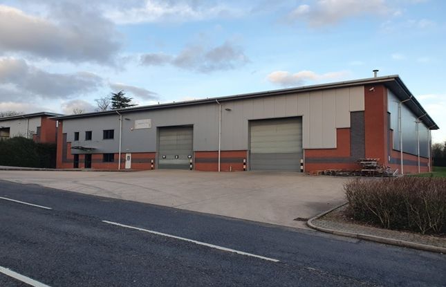 Thumbnail Light industrial to let in Unit 4 Trafford Park Industrial Estate, Trescott Road, Redditch, Worcestershire