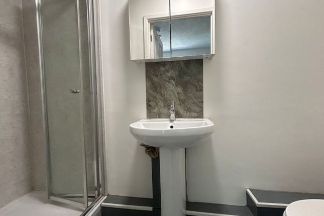 Room 1, 138, Salisbury Road, Berkshire photo 3