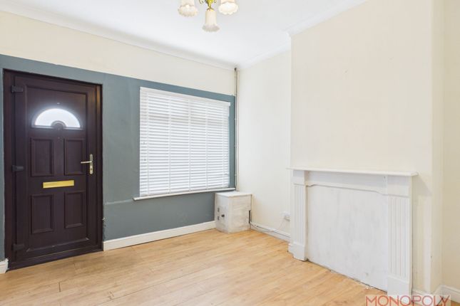 30 Trinity Street, Wrexham photo 2