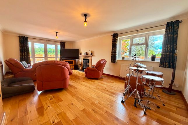 May Cottage, Sandford Hill, Lydney photo 3