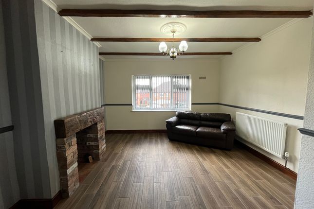 19, STOKE-ON-TRENT photo 2