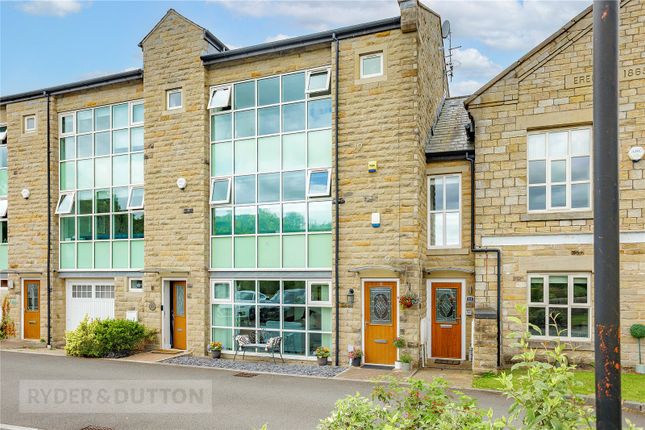 12, Gibbs Close, Saddleworth photo 2