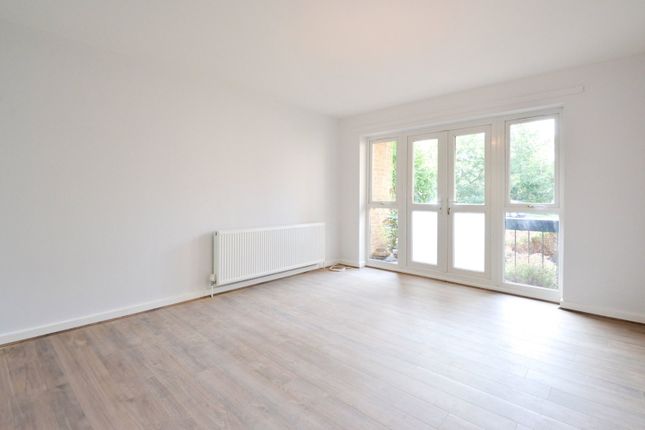 Bridgewater Road, Weybridge photo 4