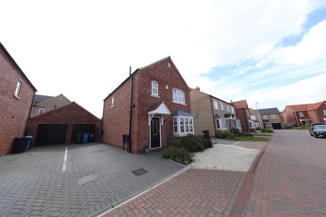 Thumbnail Detached house for sale in Appleby Road, Kingswood, Hull