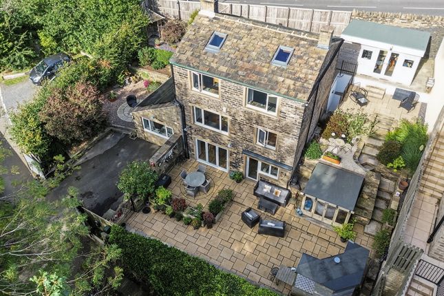 273, LONGWOOD ROAD, HUDDERSFIELD photo 2