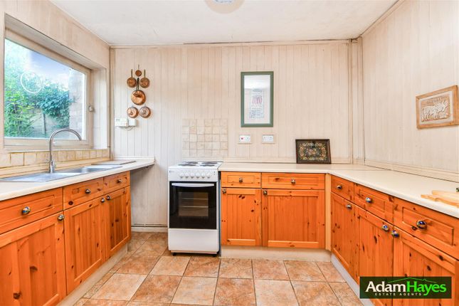 51, Heath View, London photo 3