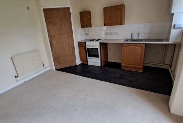 Thumbnail Property to rent in The Pines, Worksop