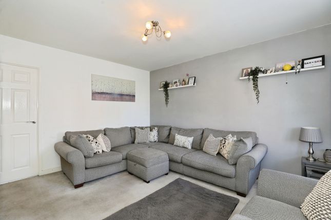 3, Joe Brown Close, Cheshire photo 4