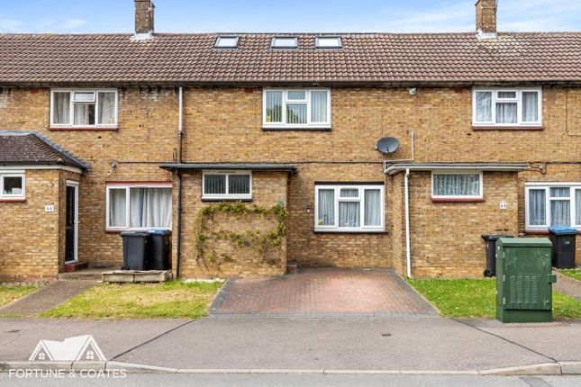 Thumbnail Terraced house for sale in Tunnmeade, Harlow