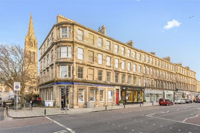 Flat to rent in South Clerk Street, Edinburgh