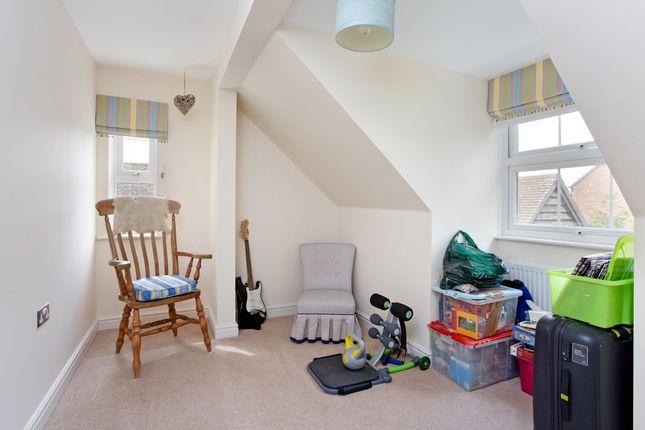 1 The Sidings 296...