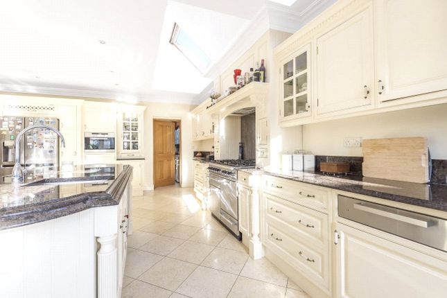 Detached house to rent in Broad Walk, Winchmore Hill, London