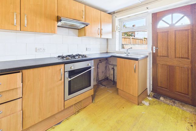 479, Bickershaw Lane, Wigan photo 3