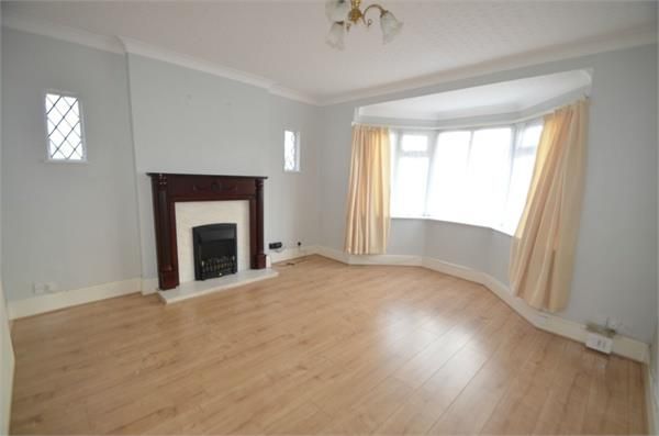 Semi-detached house to rent in Devonshire Road, Mill Hill