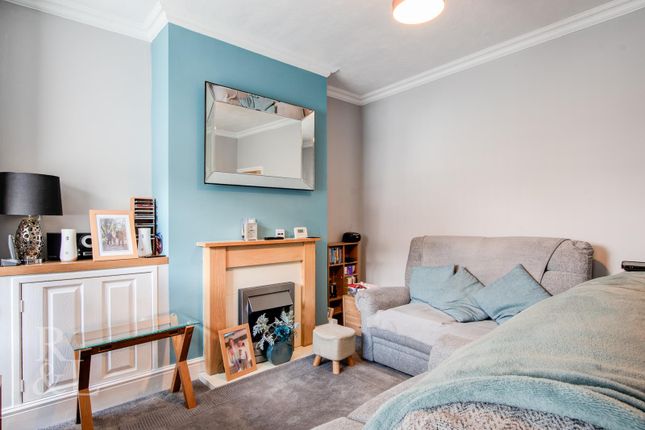 46, Woodville Road, Swadlincote photo 4