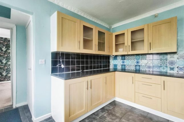 Semi-detached house for sale in Ravensdale Road, Mansfield