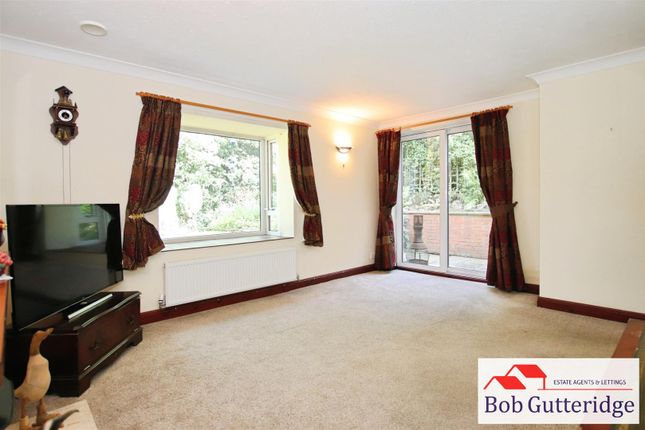 4, Cinderhill Lane, Stoke-On-Trent photo 4