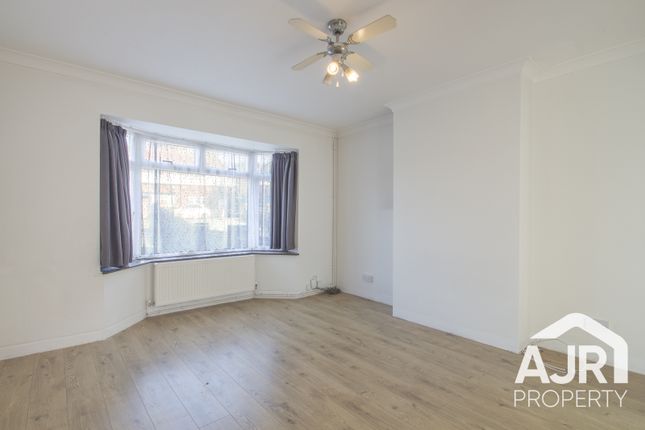 88 High Grove, Plumstead photo 2