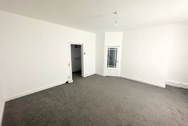 22, Poplar Street, County Durham photo 2