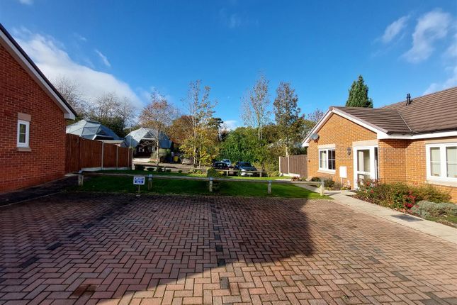 Semi-detached bungalow for sale in Mill Park, Newent