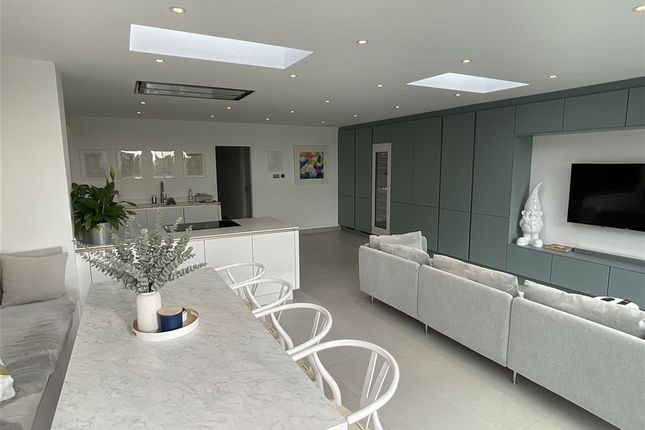 Wedgewood Close, Epping photo 3