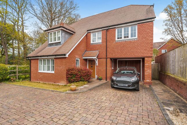 Detached house for sale in Wood Croft, Billingshurst