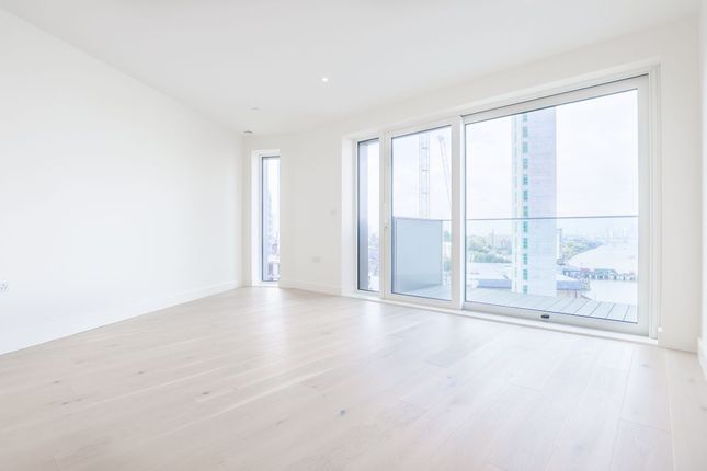 Flat 1104, Norton House, London photo 4