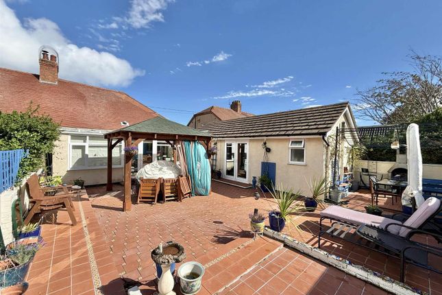 15, Clwyd Avenue, Abergele photo 2
