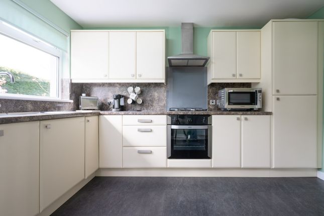 46, Lade Braes, Dalgety Bay photo 3