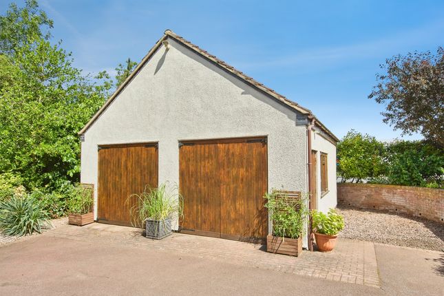 140, Ashby Road, Burton-On-Trent photo 4