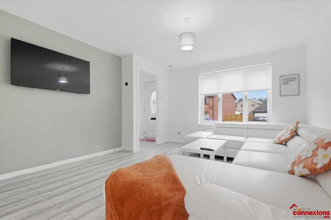 14, Coltsfoot Drive, Darnley, GLASGOW photo 3