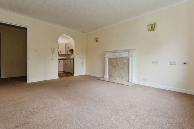 Flat for sale in Grange Road, Solihull, West Midlands