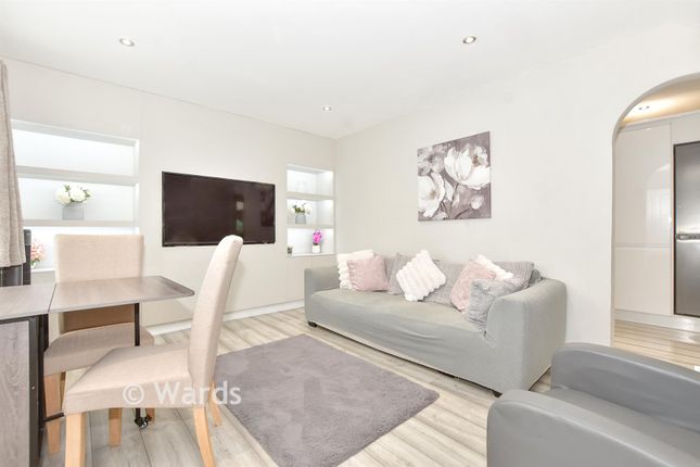 52, Redsull Avenue, Deal photo 4