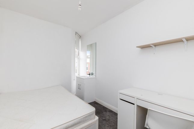 Room 5,, 9, York Grove, Brighton photo 3