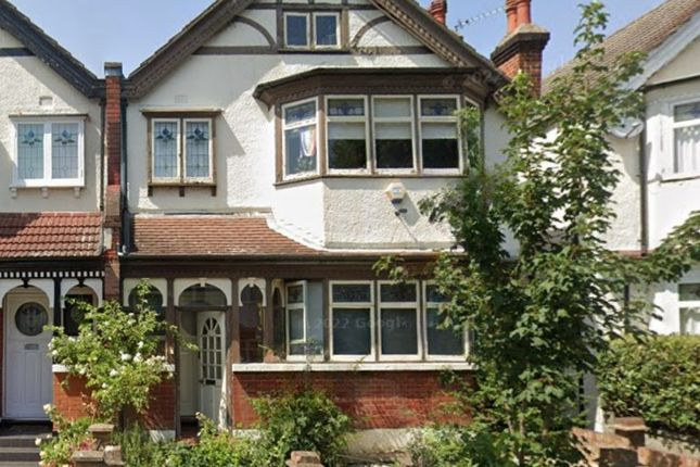 Thumbnail Semi-detached house to rent in Heathdene Road, London