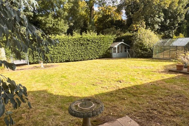 26, Hollies Way, Thurnby, LE7 photo 4
