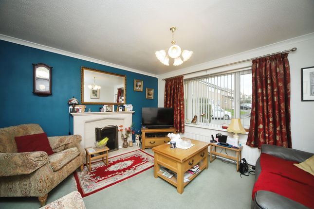 21, Great Mead, Taunton photo 3