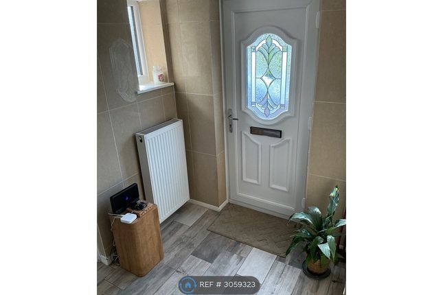 Willow Road, Ulnes Walton, Leyland photo 4