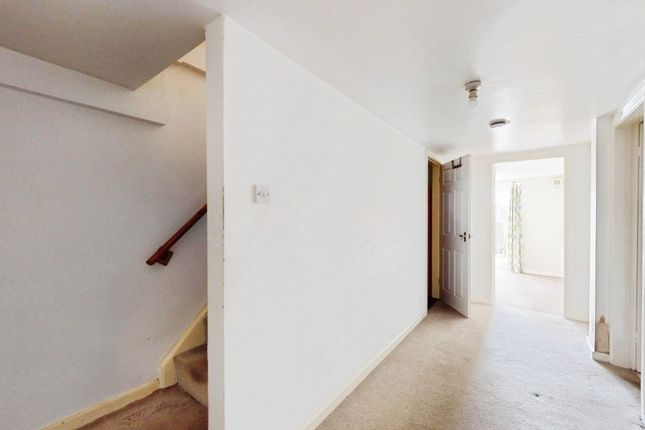 8B, The Gills, Otley photo 5