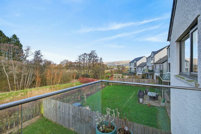 29, Oakfield Park, Carnforth photo 2