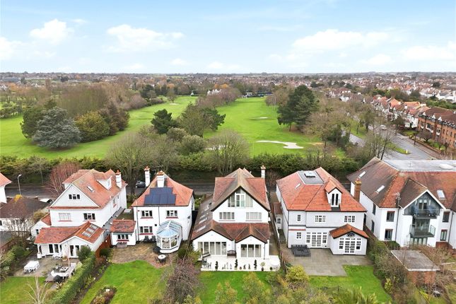 28, Burges Road, Essex photo 3