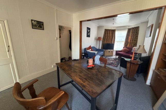 5, Dover photo 4