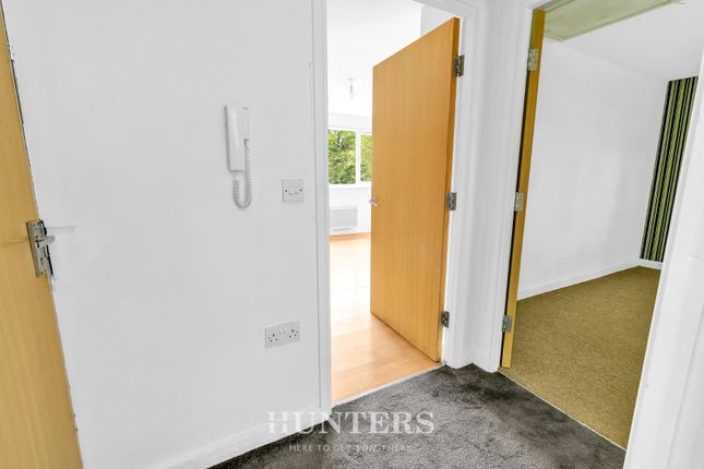 Flat 10, St Gabriels Mews, Middleton photo 3