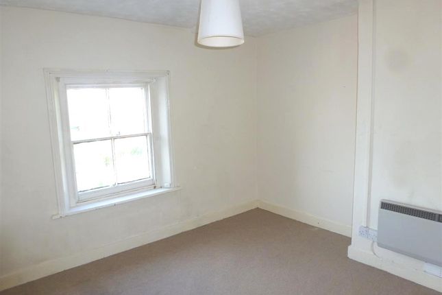 Flat 1, 33, Station Street, Swaffham photo 5