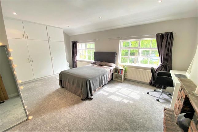 10, Ladyfield Terrace, Wilmslow photo 4