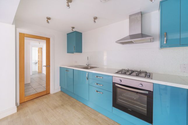 Thumbnail Flat for sale in Lansdown, Stroud, Gloucestershire