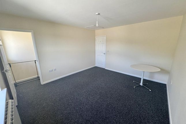 1A, Mountjoys Lane, Cinderford photo 2